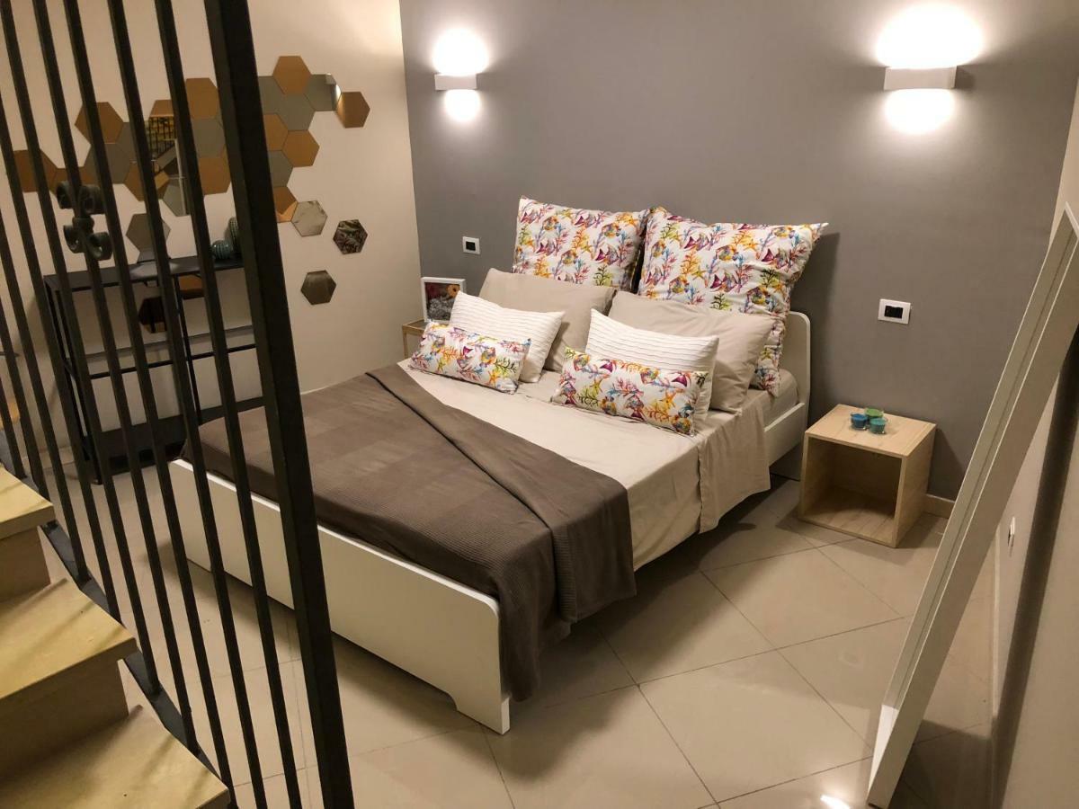 شقة Giader'S House - Free Parking كاتانيا المظهر الخارجي الصورة